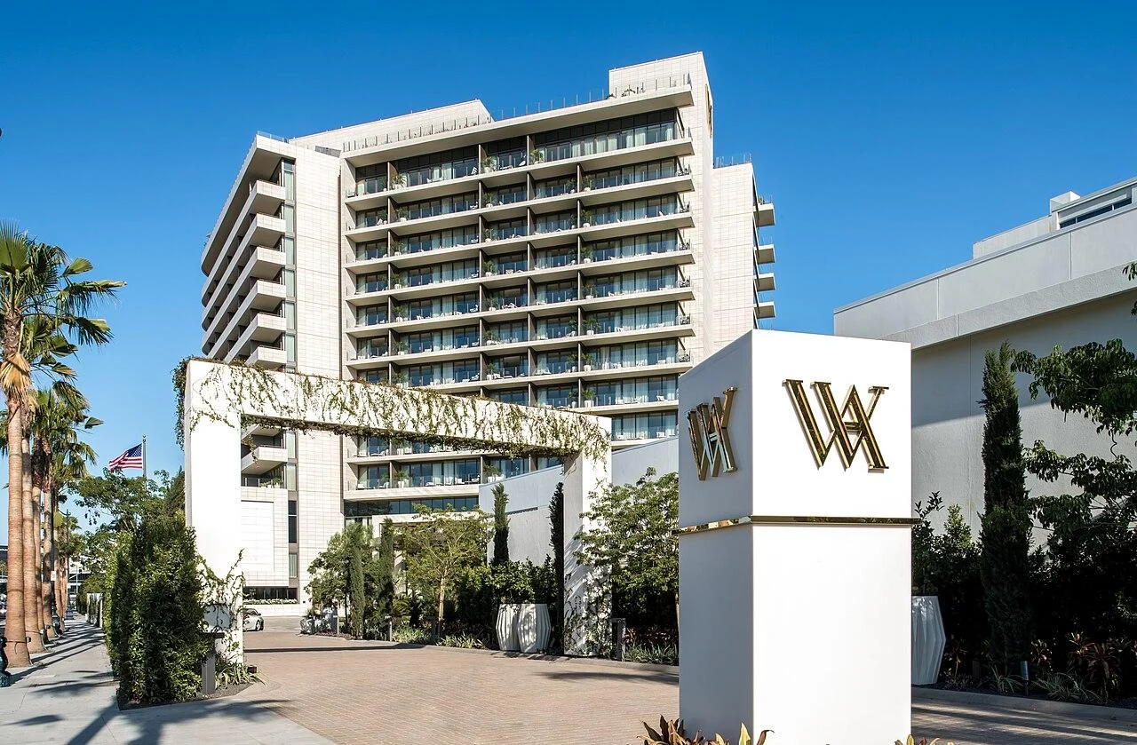 Waldorf Astoria Beverly Hills exterior