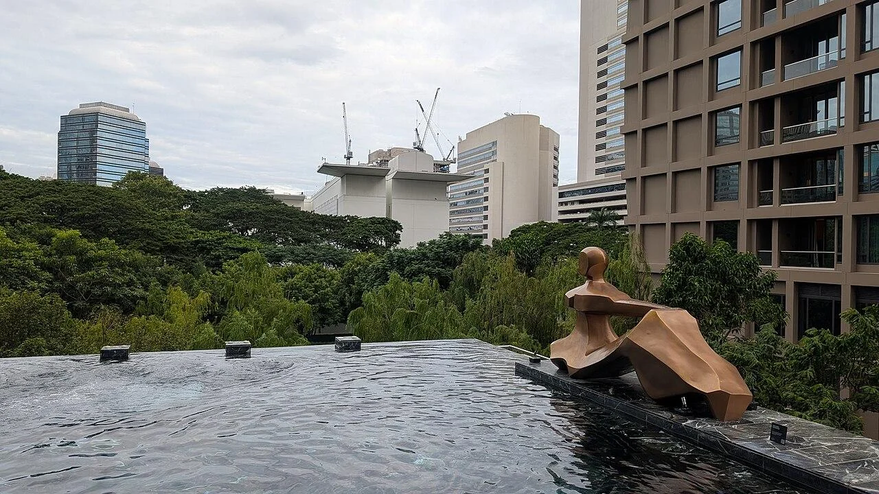 Kimpton Maa-Lai Bangkok property and grounds